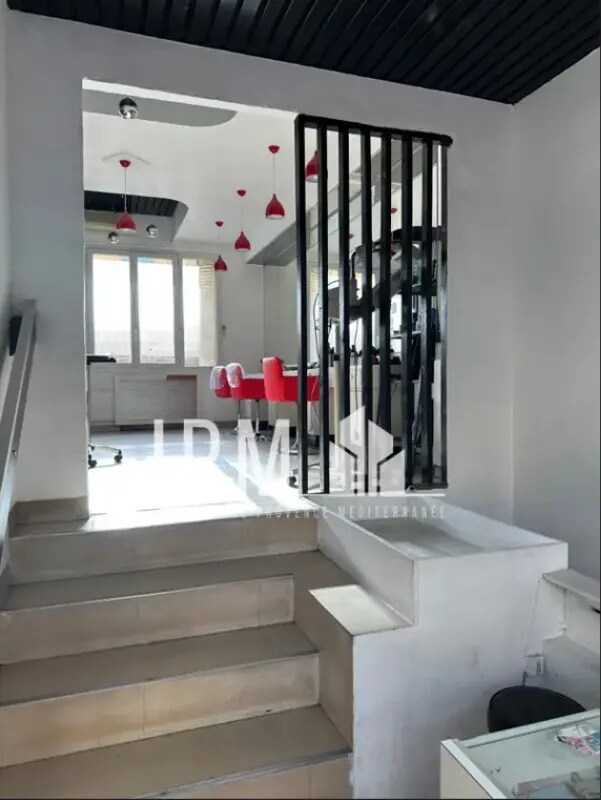 Local commercial dans Marseille à vendre Photo intérieure– Image 1 sur 6