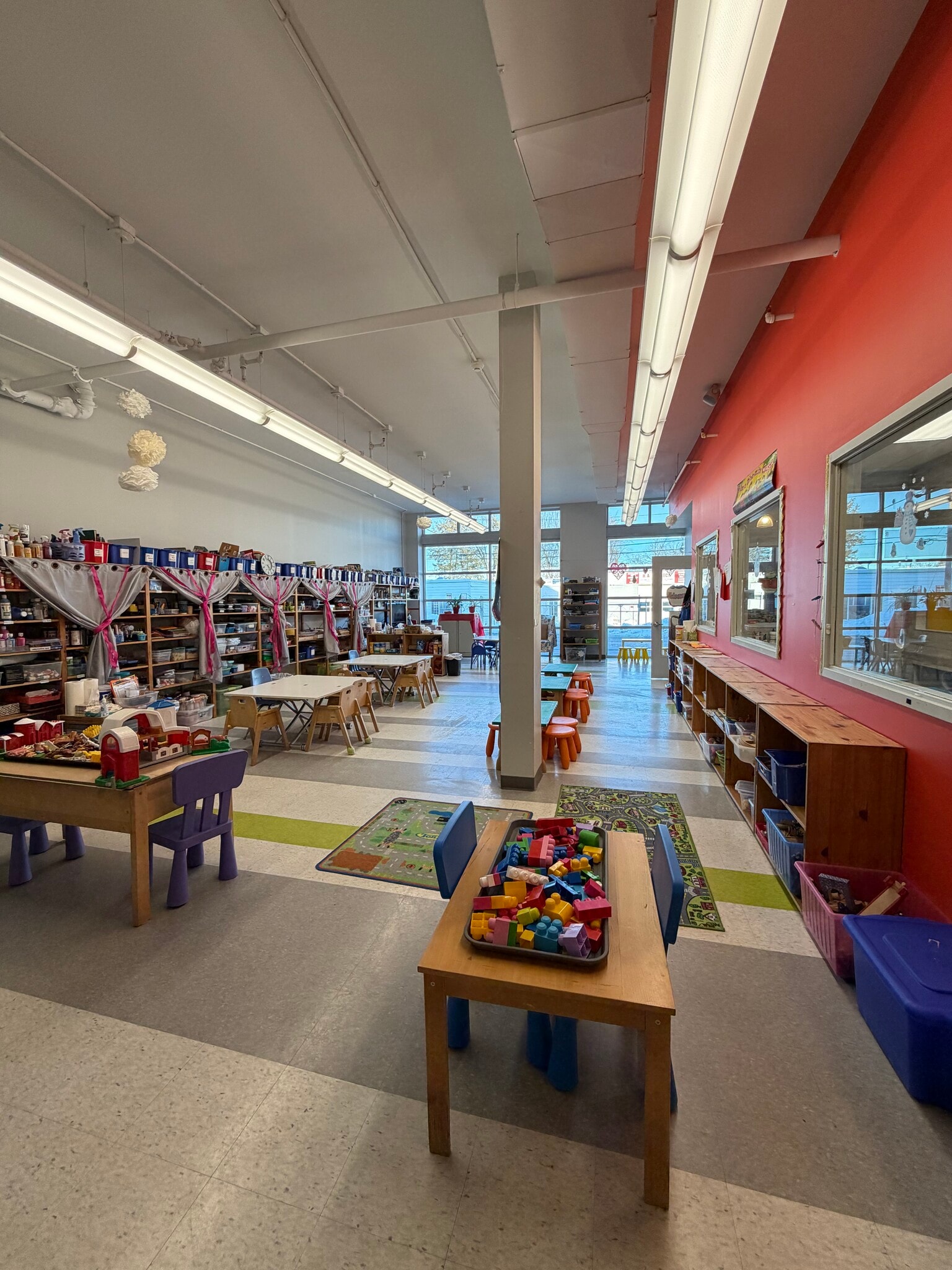 25 Van Wagner Rd, Poughkeepsie, NY à louer Photo intérieure– Image 1 sur 10