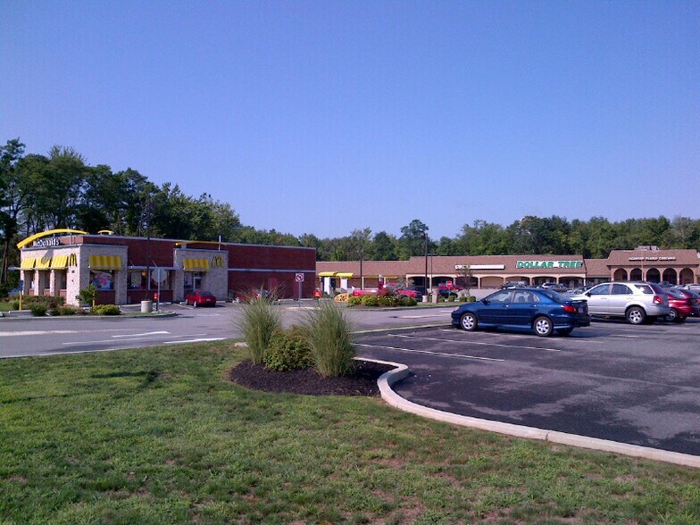 824-866 Suffield St, Agawam, MA à louer - Photo de l’immeuble – Image 3 sur 4