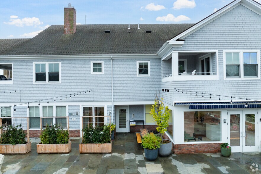 570-580 Riverside Ave, Westport, Ct, Westport, CT à louer - Photo de l’immeuble – Image 3 sur 8