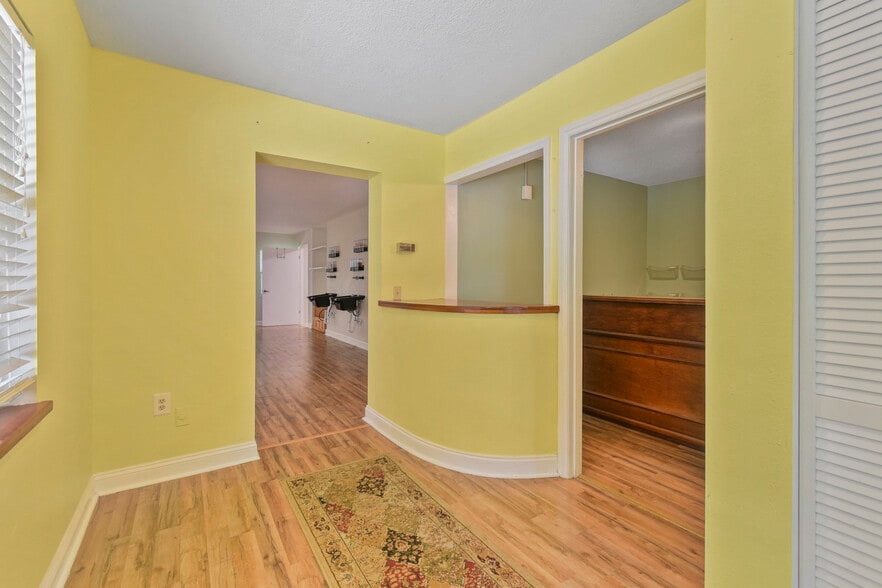 2706 Old Moultrie Rd, Saint Augustine, FL à louer - Photo de l’immeuble – Image 3 sur 31
