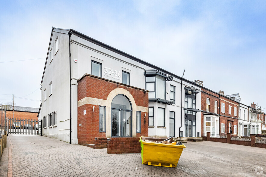 32-36 Chorley New Rd, Bolton à louer - Photo principale – Image 1 sur 6