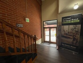 50-100 W Lemon Ave, Monrovia, CA à louer Photo intérieure– Image 1 sur 19