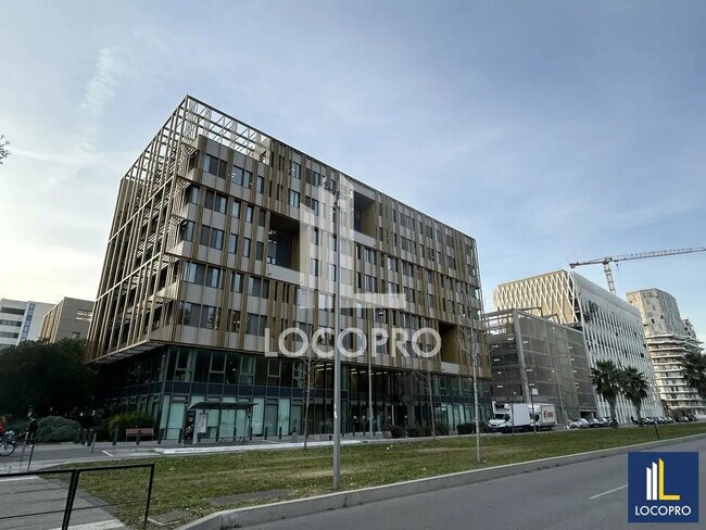 Plus de détails pour Bureau à louer