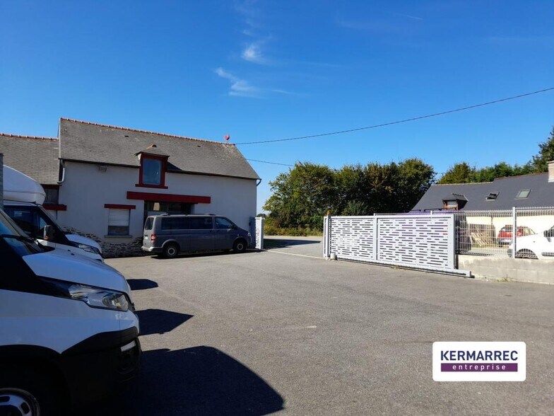 Local d’activités dans Servon-sur-Vilaine à louer - Photo de l’immeuble – Image 2 sur 7