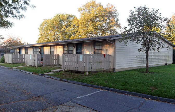 4496 Reinbeau Dr, Columbus, OH à vendre - Photo de l’immeuble – Image 3 sur 10