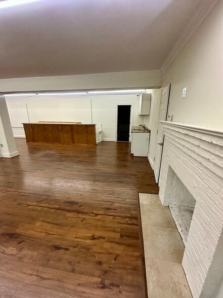 8365 Richmond Hwy, Alexandria, VA à louer - Photo de l’immeuble – Image 2 sur 12