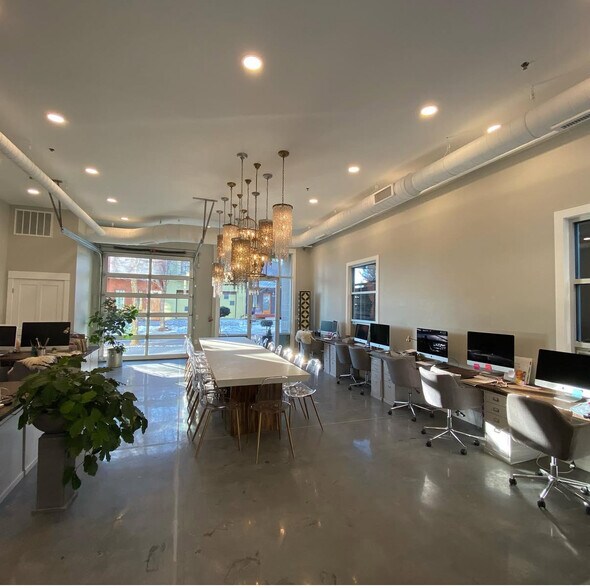 1050 Neon Forest Cir, Longmont, CO à louer - Photo de l’immeuble – Image 3 sur 5