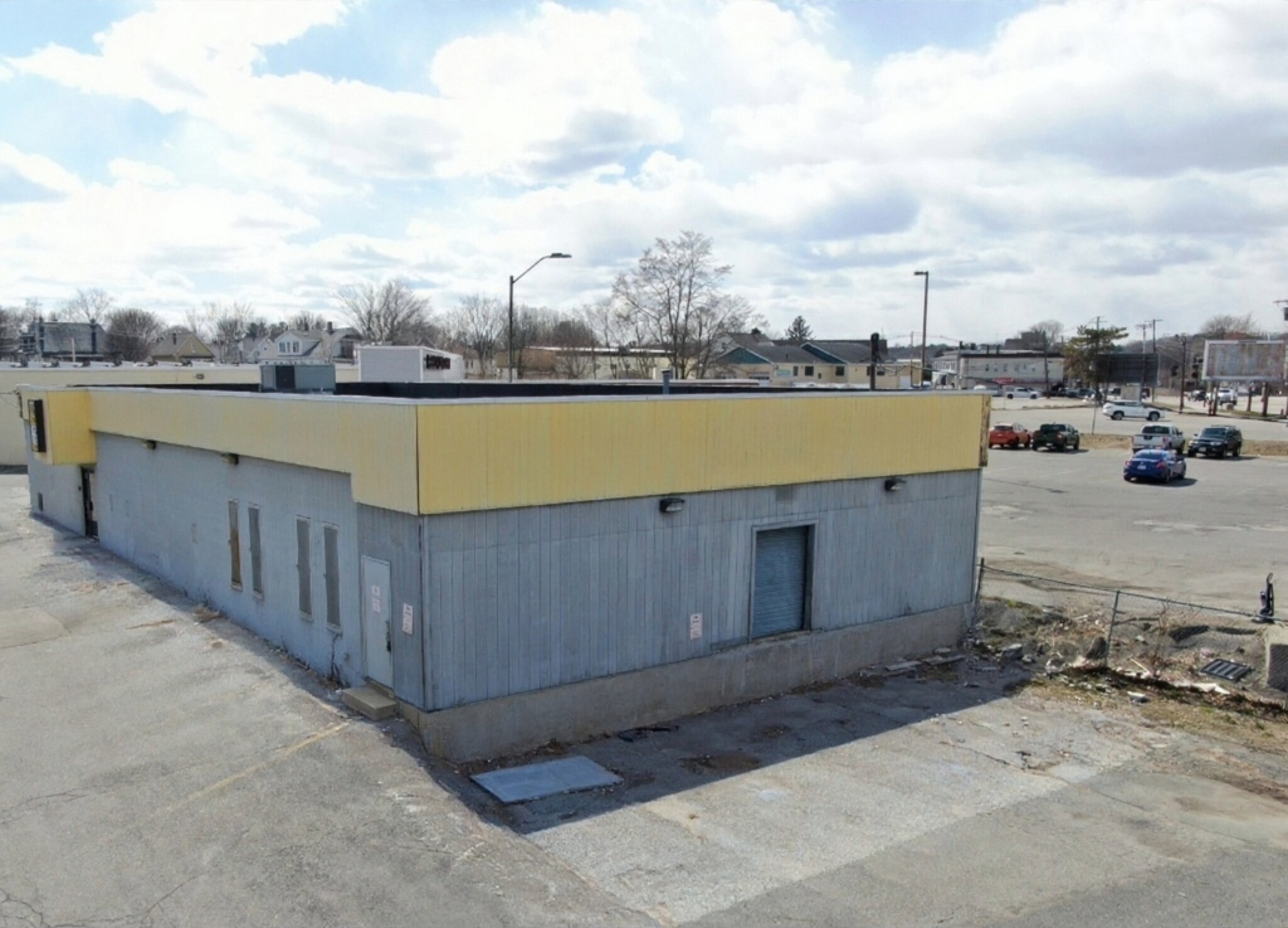 464 Waverley St, Framingham, MA à vendre Photo principale– Image 1 sur 4