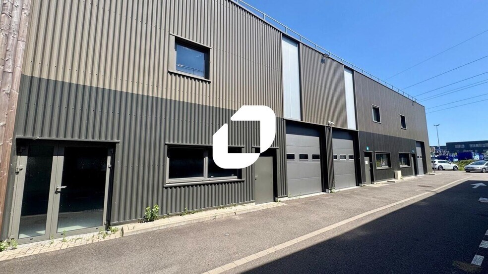 4 Rue Simone Veil, Holtzheim à louer - Photo de l’immeuble – Image 1 sur 11