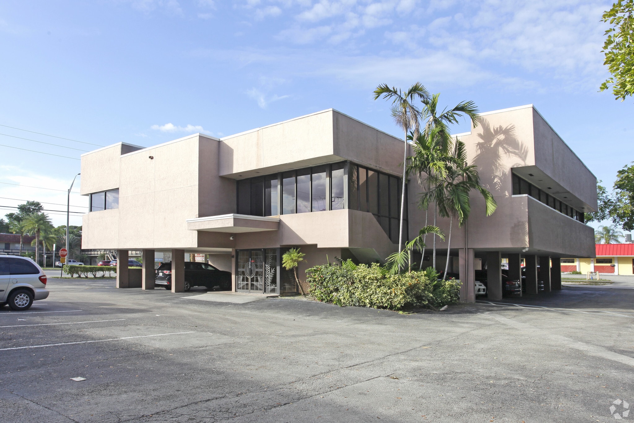 6191 W Atlantic Blvd, Margate, FL à louer Photo principale– Image 1 sur 44