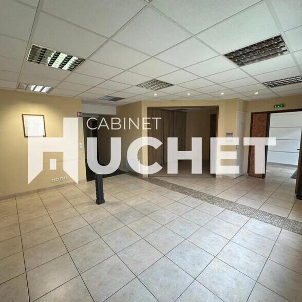 Bureau dans Épron à vendre - Photo de l’immeuble – Image 1 sur 2