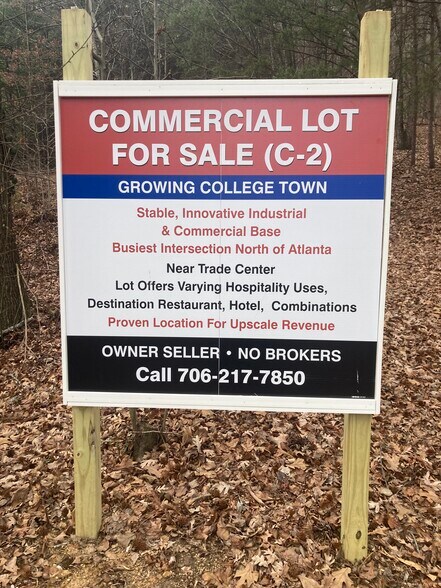 Executive Park Dr, Dalton, GA à vendre - Photo de la construction – Image 2 sur 6