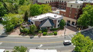 Plus de détails pour 406 E Main St, Carrboro, NC - Bureau à louer