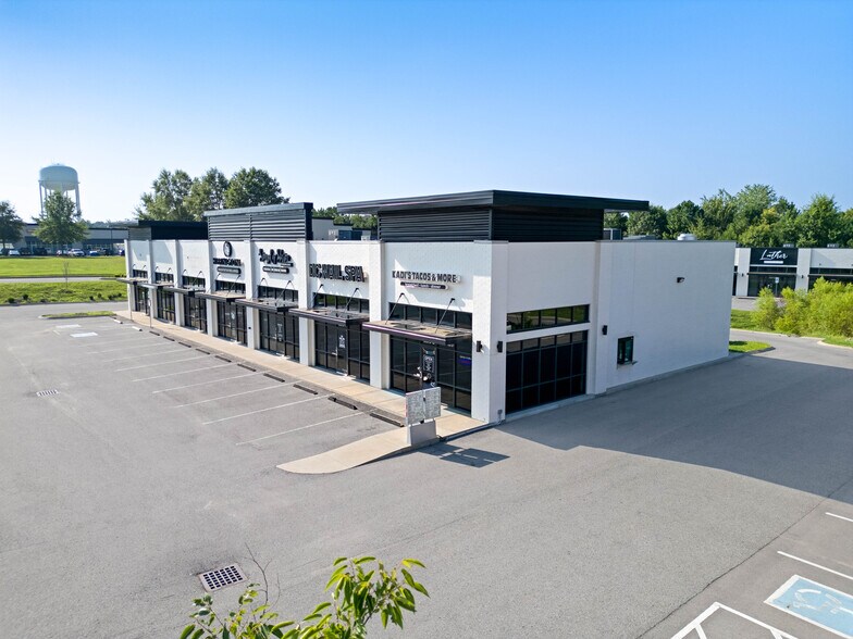 2670 Madison St, Clarksville, TN à louer - Photo de l’immeuble – Image 1 sur 5