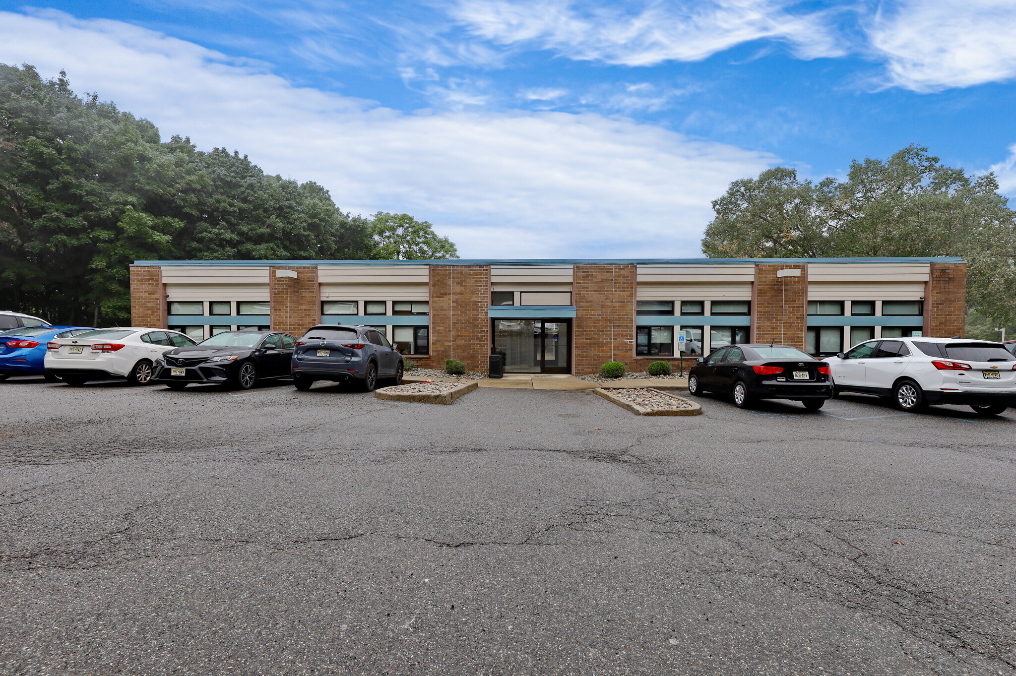 342 Hamburg Tpke, Wayne, NJ à louer Photo de l’immeuble– Image 1 sur 25