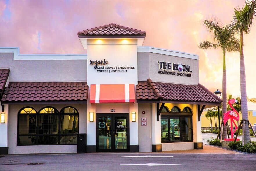 1200 Central Ave, Naples, FL à louer - Photo de l’immeuble – Image 2 sur 4