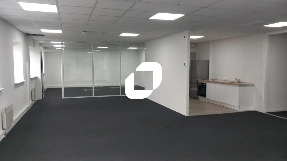 Bureau dans VILLENEUVE-D'ASCQ à louer - Photo intérieure – Image 1 sur 12