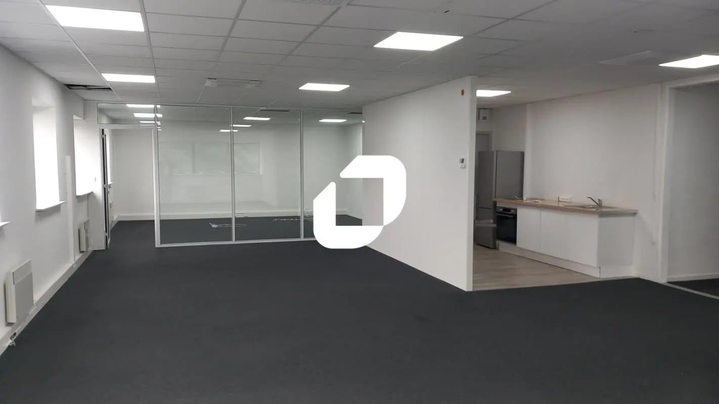 Bureau dans VILLENEUVE-D'ASCQ à louer Photo intérieure– Image 1 sur 13