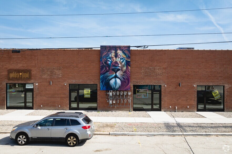 901-925 Summit St, Toledo, OH à louer - Photo de l’immeuble – Image 3 sur 9