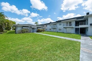 Plus de détails pour 2221 NW 58th Ave, Lauderhill, FL - Logement à vendre