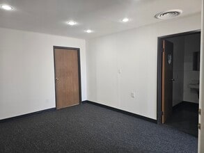 4774 Murrieta St, Chino, CA à louer Photo intérieure– Image 2 sur 7