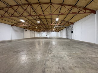Plus de détails pour 1285 N Indianapolis Rd, Columbus, IN - Industriel/Logistique à vendre