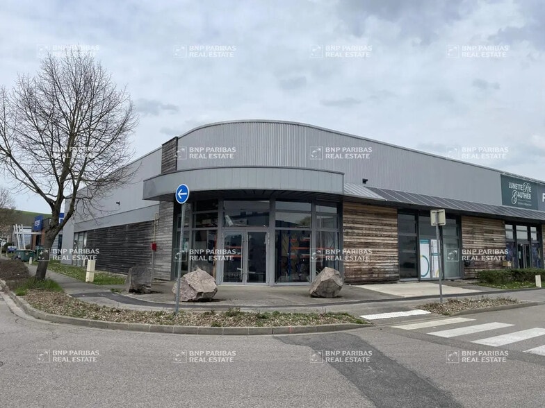 Local commercial dans Essey-lès-Nancy à vendre - Photo de l’immeuble – Image 1 sur 8