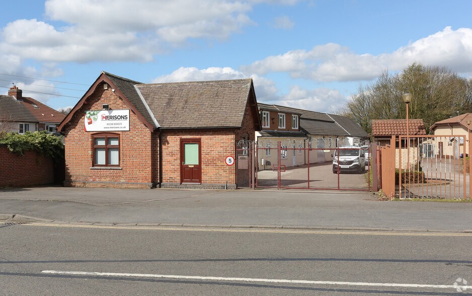 2A Thornborough Rd, Coalville à louer - Photo principale – Image 1 sur 2