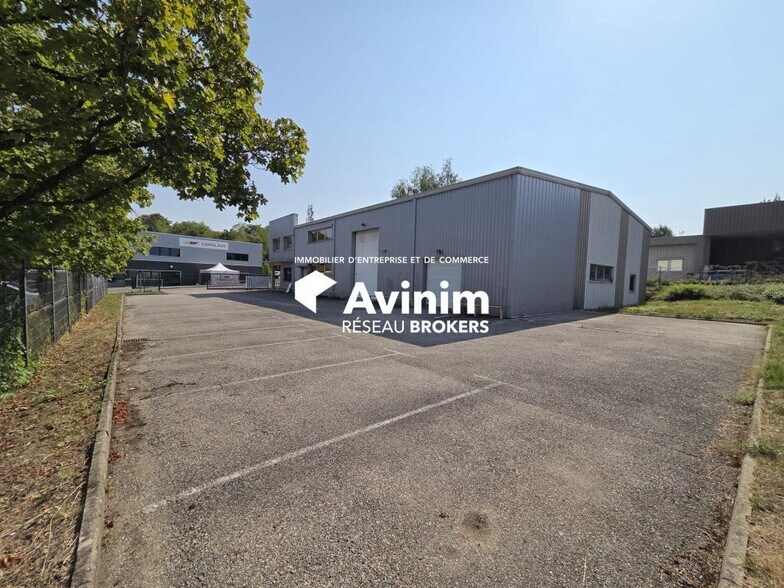 Industriel/Logistique dans Annecy à vendre - Photo de l’immeuble – Image 2 sur 12