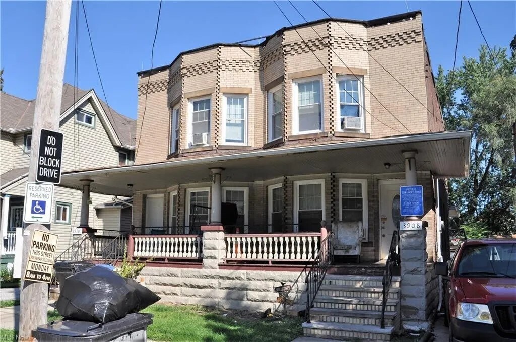 3908 Woburn Ave, Cleveland, OH à vendre Photo principale– Image 1 sur 21