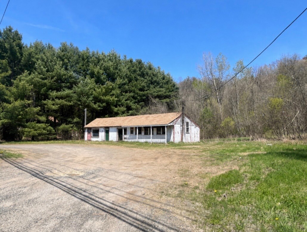 115 Sturbridge Rd, Brimfield, MA à vendre Photo de l’immeuble– Image 1 sur 10