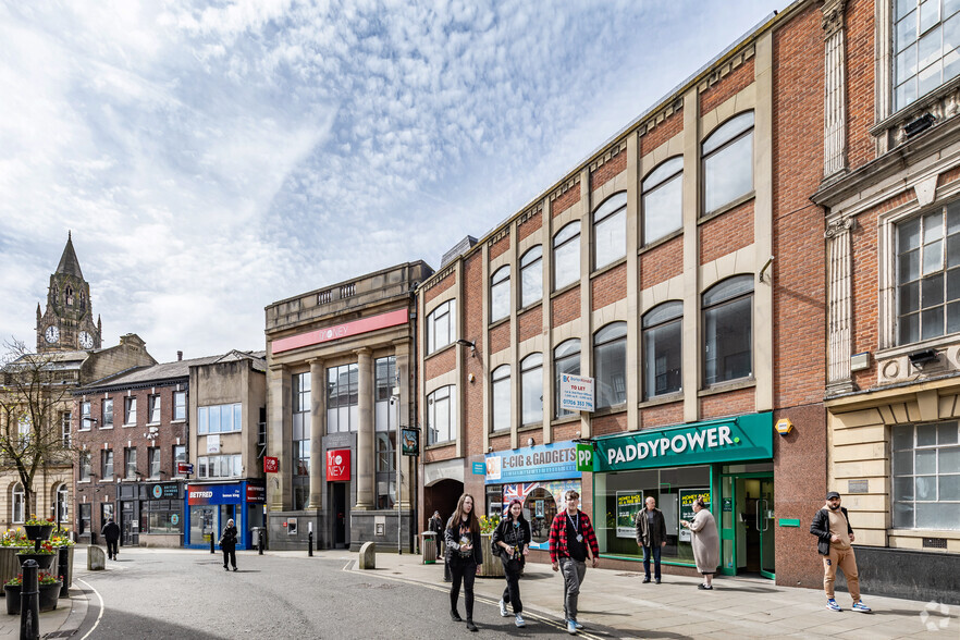 11A Yorkshire St, Rochdale à louer - Photo de l’immeuble – Image 3 sur 3