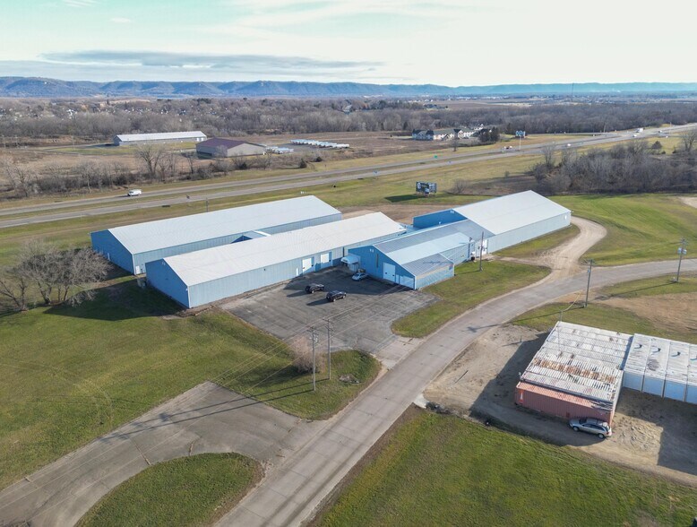 170 Industrial Ct, Wabasha, MN à louer - Photo de l’immeuble – Image 2 sur 14