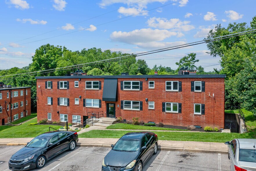 5501 Glengate Ln, Cincinnati, OH à vendre - Photo de l’immeuble – Image 2 sur 40