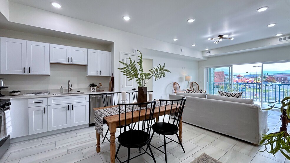 129 Sugarfoot Way, Pigeon Forge, TN à vendre - Photo intérieure – Image 2 sur 25