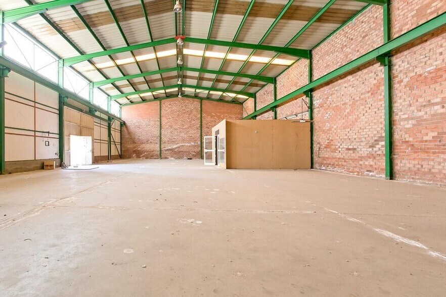 Carretera De Manresa A Abrera, 1, Manresa, Barcelona à vendre - Photo de l’immeuble – Image 2 sur 4
