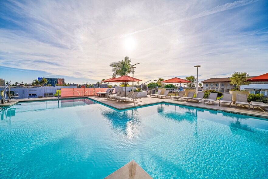 4353 Park Blvd, San Diego, CA à louer - Photo de l’immeuble – Image 3 sur 149