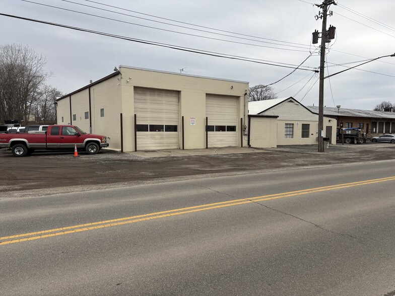 113-115 Smith Ave, Mansfield, OH à vendre - Photo de l’immeuble – Image 2 sur 12