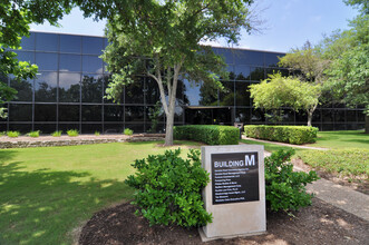 1001 S Capital Of Texas Hwy, West Lake Hills, TX à louer Photo de l’immeuble– Image 1 sur 10