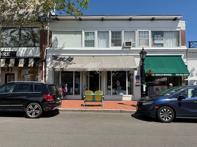 109-115 Elm St, New Canaan, CT à louer - Photo de l’immeuble – Image 2 sur 10