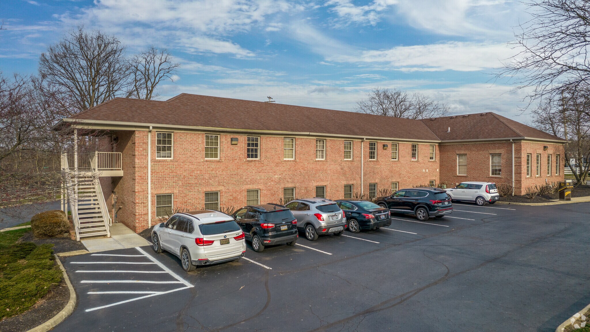4261 Morse Rd, Columbus, OH à louer Photo principale– Image 1 sur 37