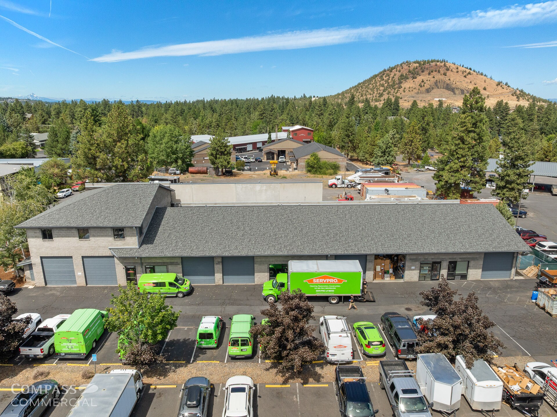 90 SE Bridgeford Blvd, Bend, OR à vendre Photo de l’immeuble– Image 1 sur 14