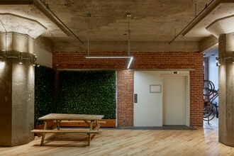 400 Av Atlantic, Montréal, QC à louer Photo intérieure– Image 1 sur 1