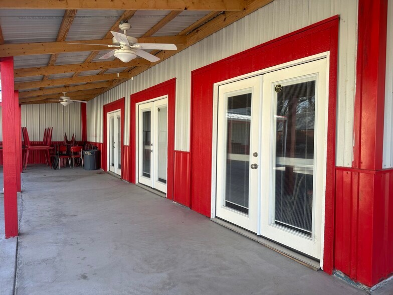 903 S Sioux St, Okmulgee, OK à vendre - Photo de l’immeuble – Image 2 sur 12