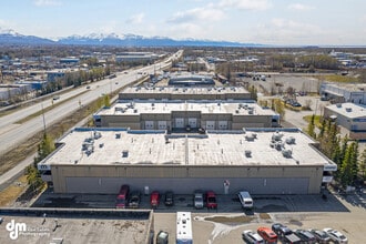 5701 Silverado Way, Anchorage, AK à louer Photo intérieure– Image 2 sur 9