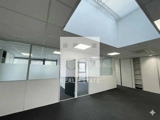 Plus de détails pour Bureau à louer