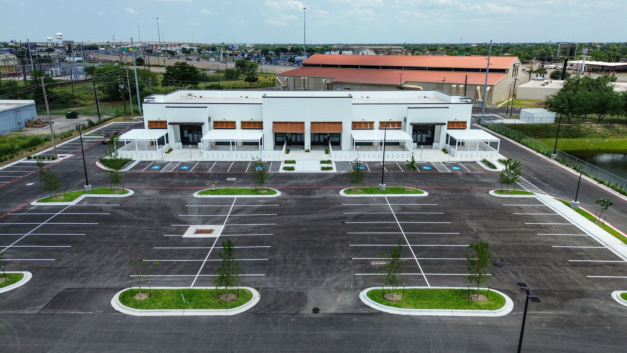 1301 Polk Ave, Pharr, TX à louer Photo de l’immeuble– Image 1 sur 7