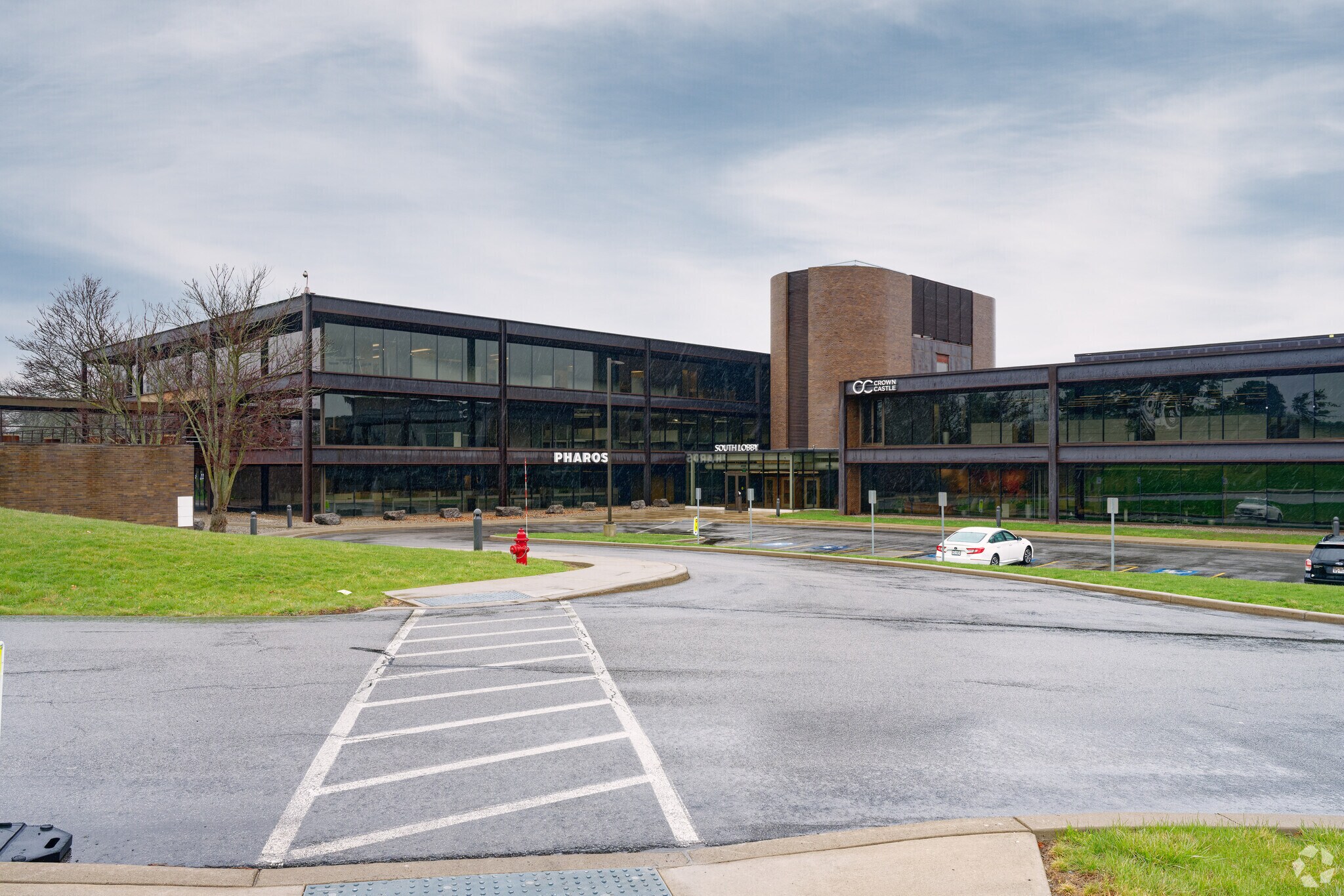 4545 E River Rd, West Henrietta, NY à louer Photo principale– Image 1 sur 29