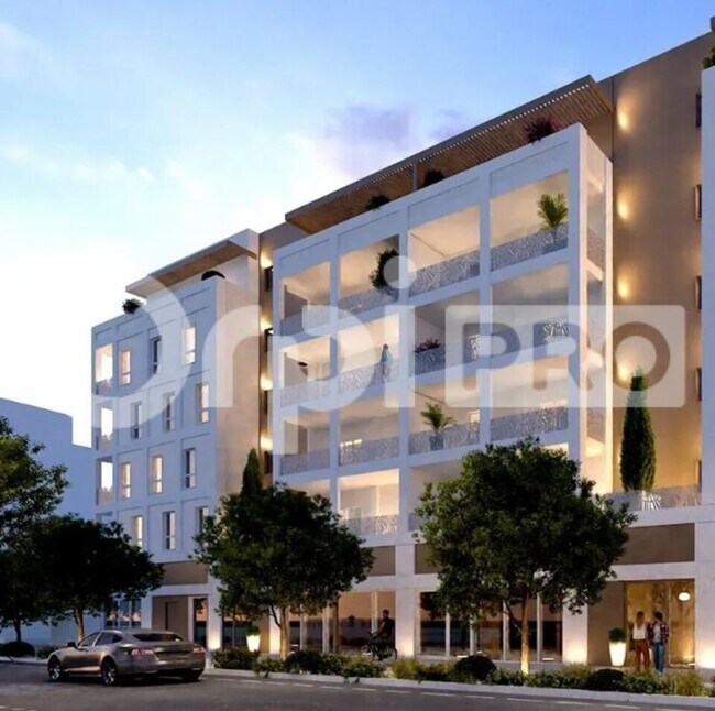 Plus de détails pour Local commercial à vendre